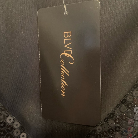 Black Sequins Wrap Dress - Picture 4 of 5